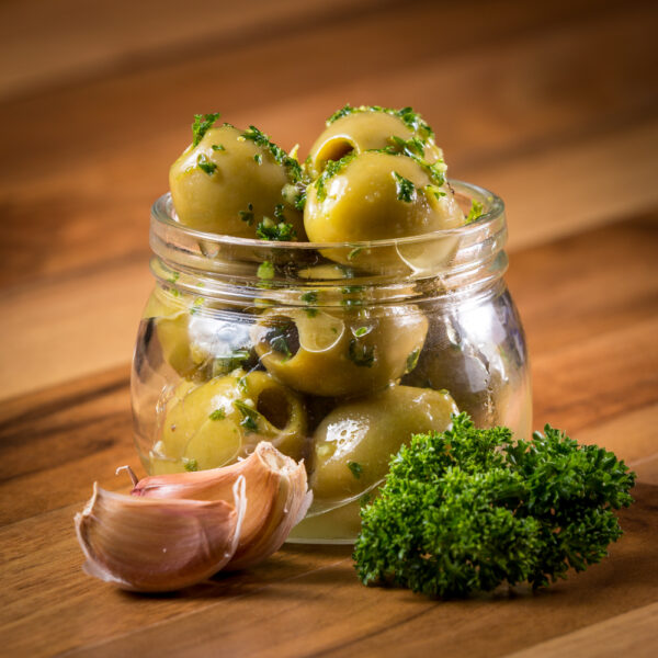 Mamouth entsteint mit Petersilie und Knoblauch